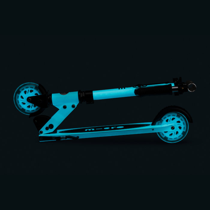 Sprite-Glow-LED-White-dark-4